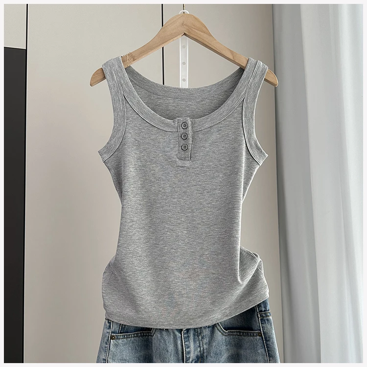 无袖吊带背心女2025新款夏季运动休闲纽扣打底外穿修身显瘦上衣潮