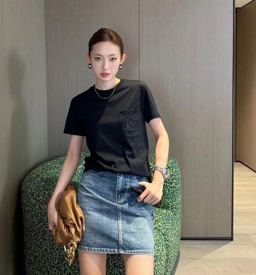 全新未使用 MaxMara 魔方JT 新款刺绣口袋圆领短袖