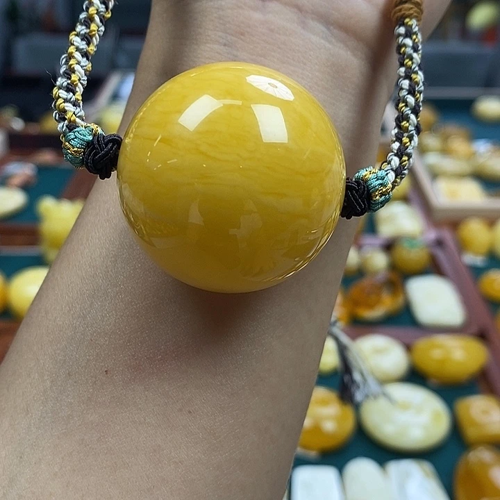 琥珀未镶嵌珠宝奇石37鸡油黄虎皮圆珠锁骨链