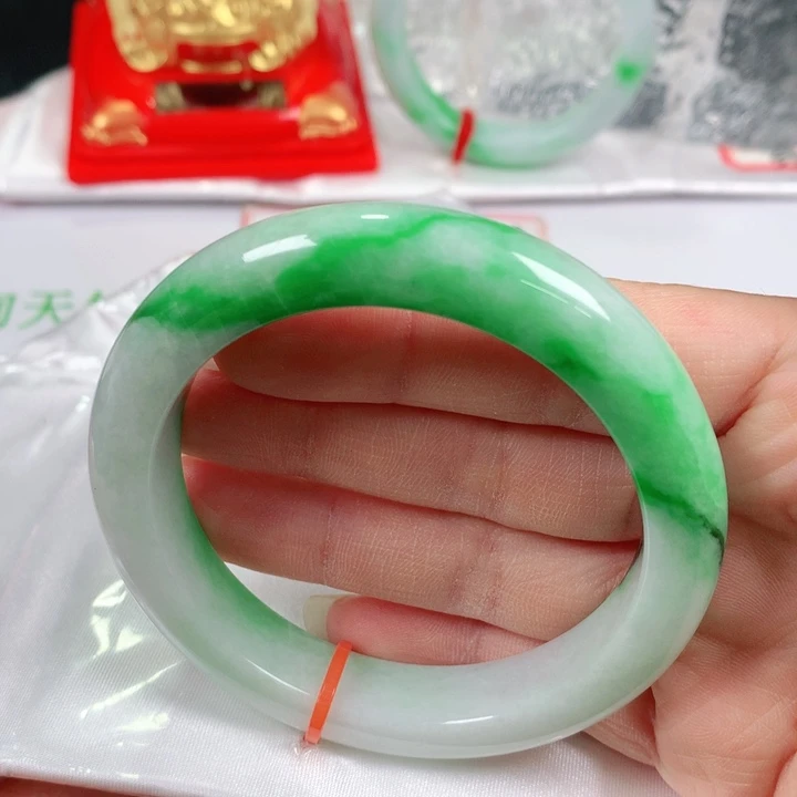 未镶嵌手镯翡翠   编号0288 正圈55+
