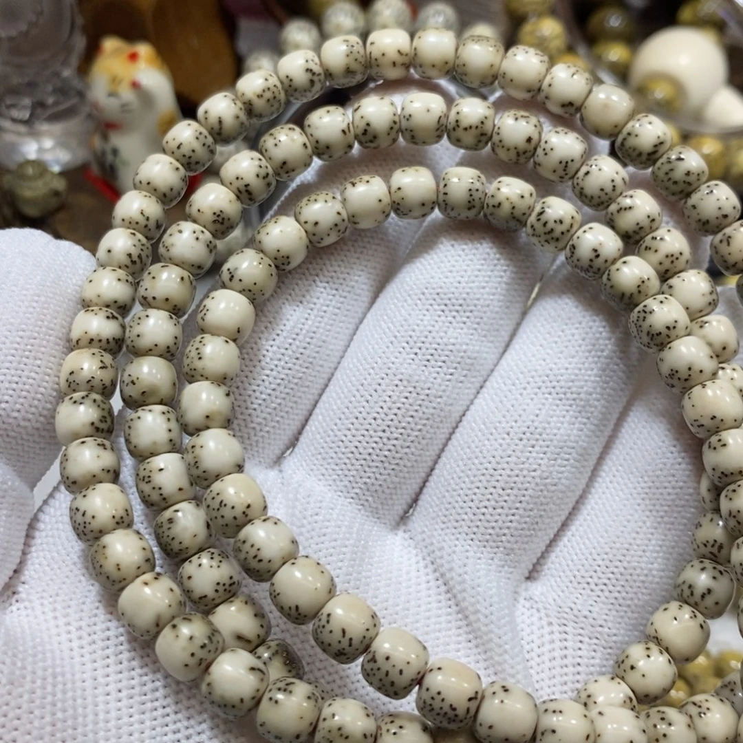 星月菩提手串绿包白7.6桶河豚