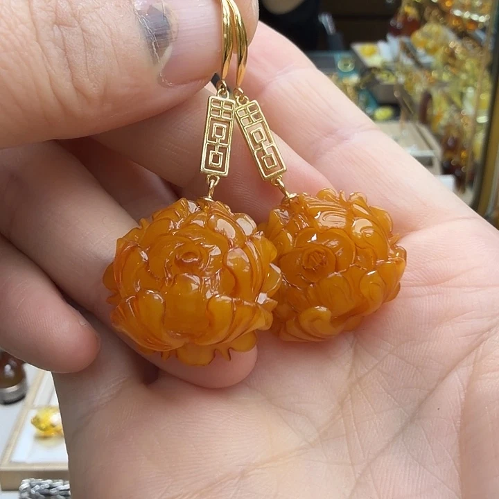琥珀未镶嵌珠宝奇石