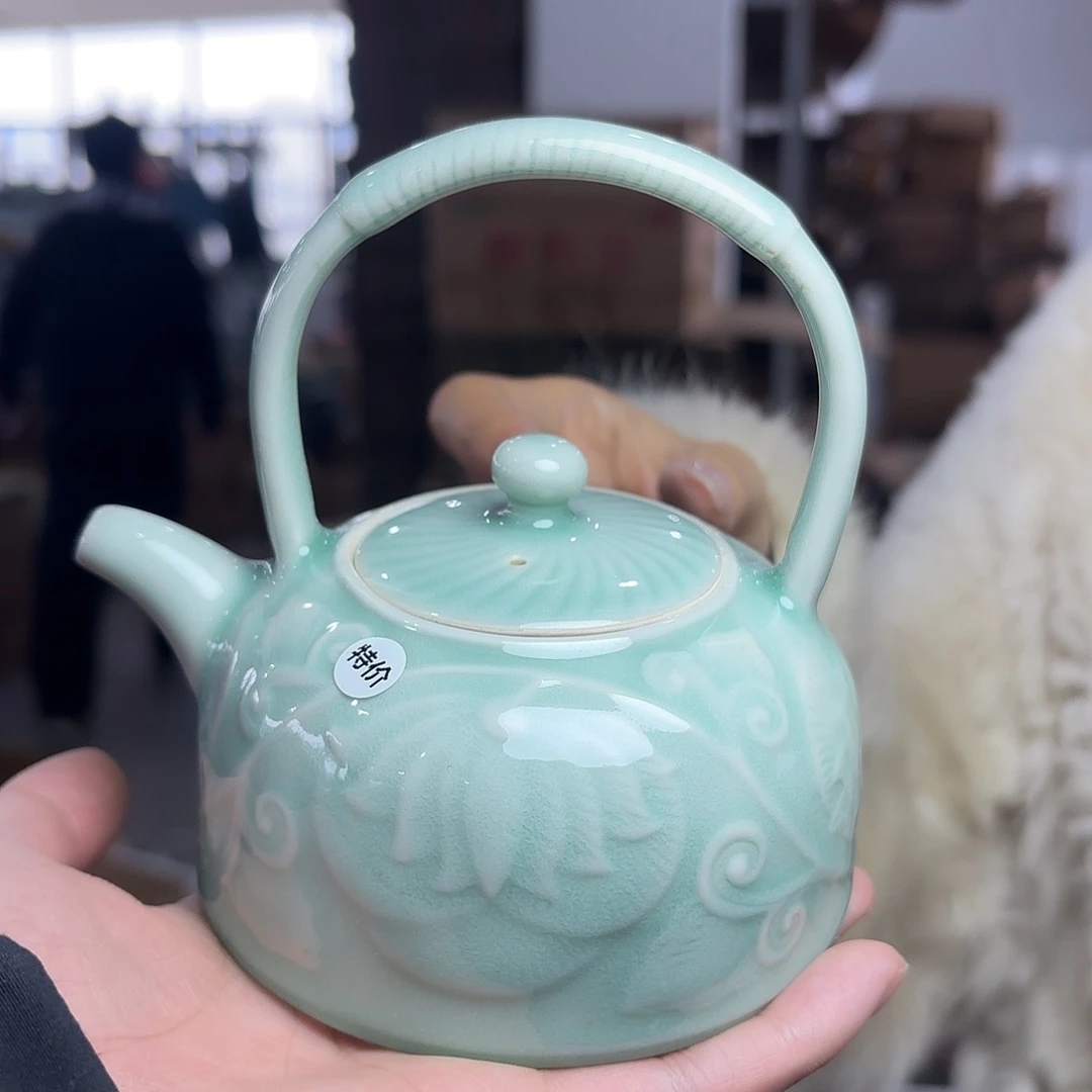 龙泉云间青瓷小米茶器