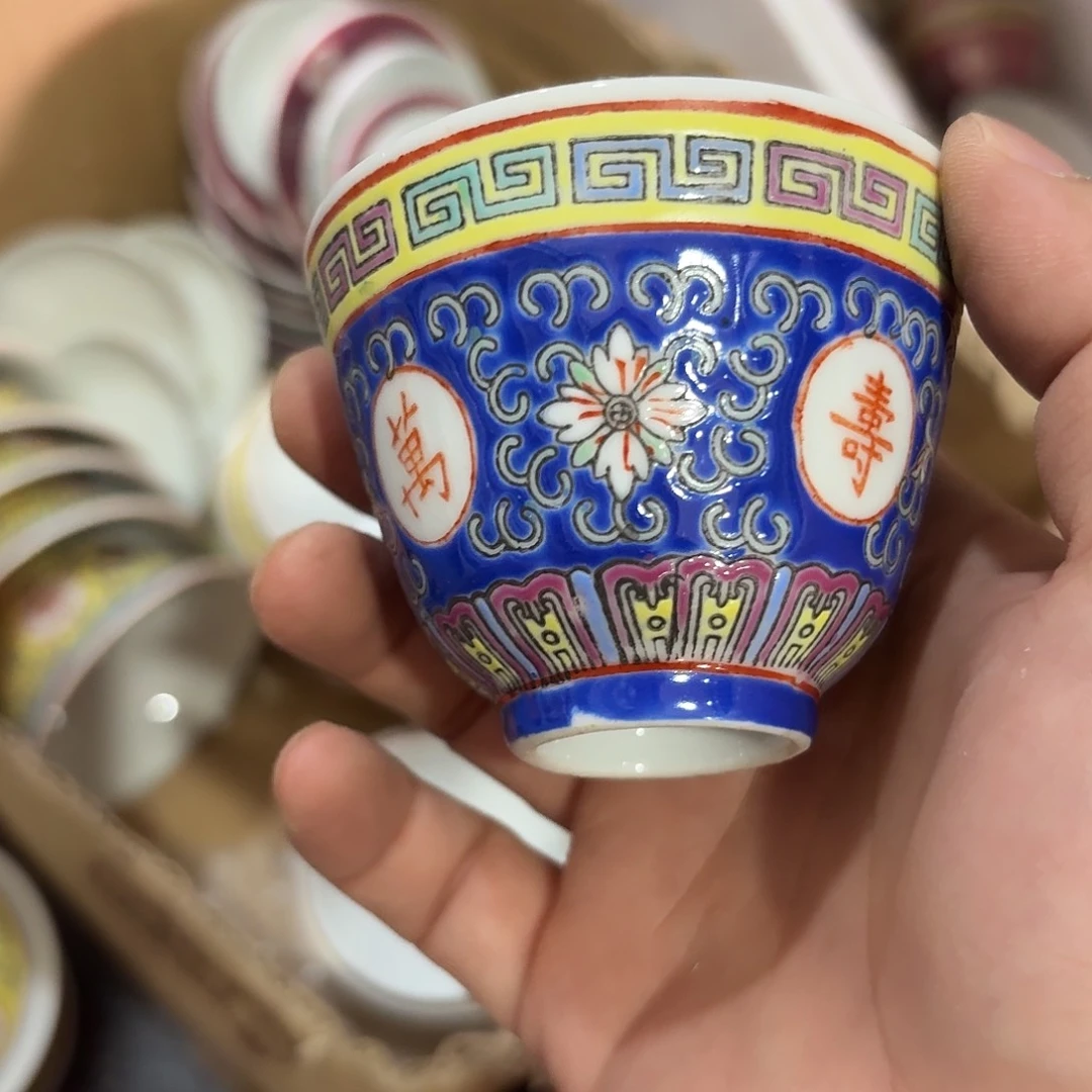 景德镇现代陶瓷用品