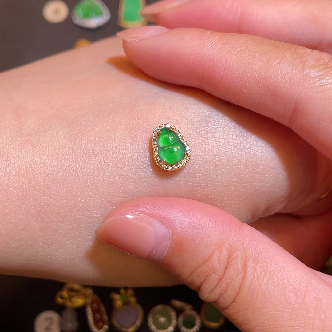 翡翠银S925镶嵌颈饰