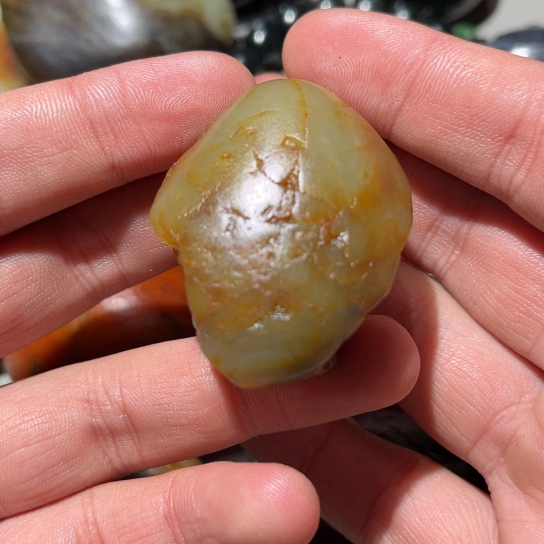 和田玉（子料）未镶嵌挂件