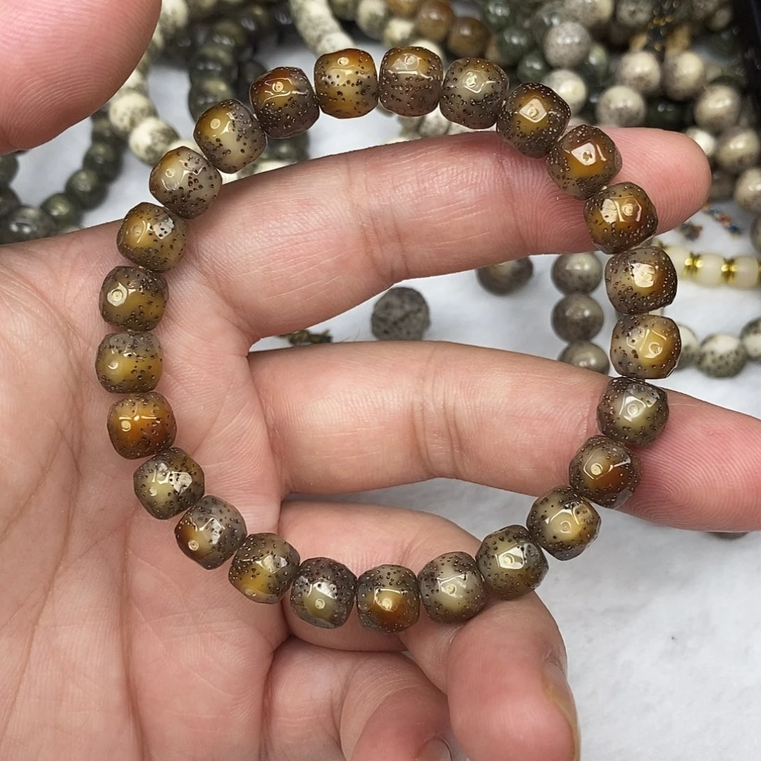 星月菩提手串恒****N闪购9卡9