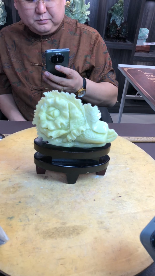 蛇纹石玉（覆膜）摆件原创作品。