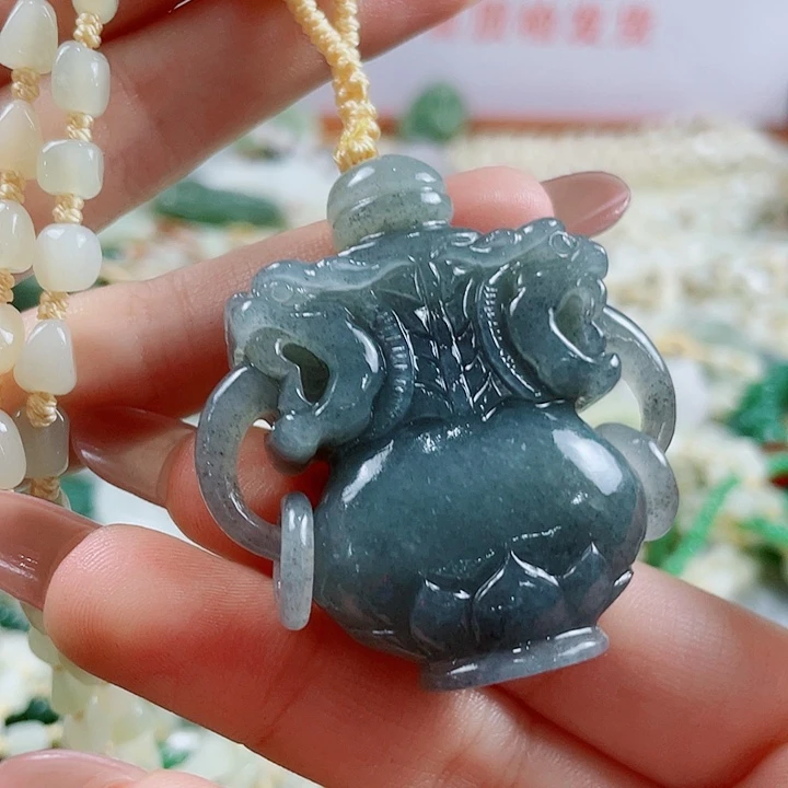 未镶嵌和田玉挂件