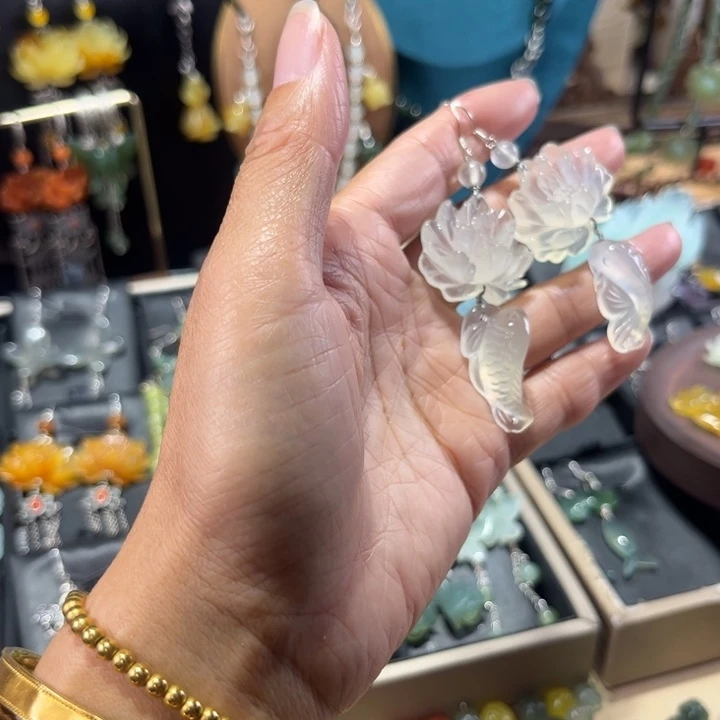 蛇纹石玉银S925镶嵌耳饰