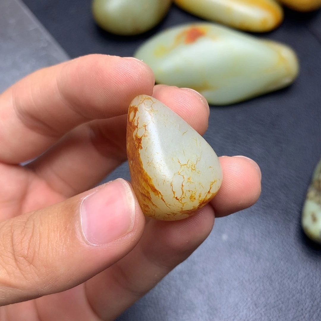 和田玉未镶嵌摆件