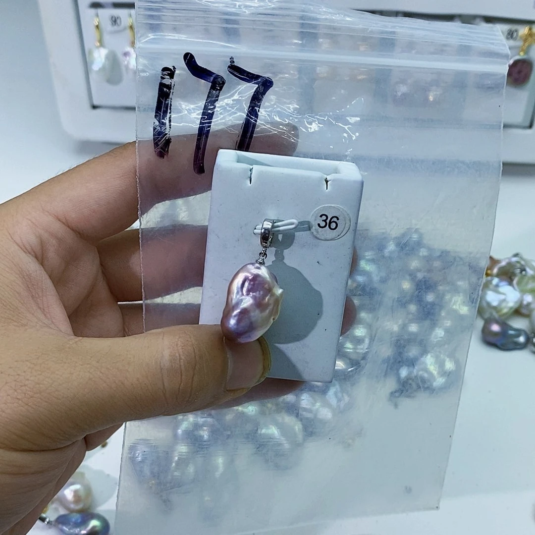 淡水珍珠合金颈饰