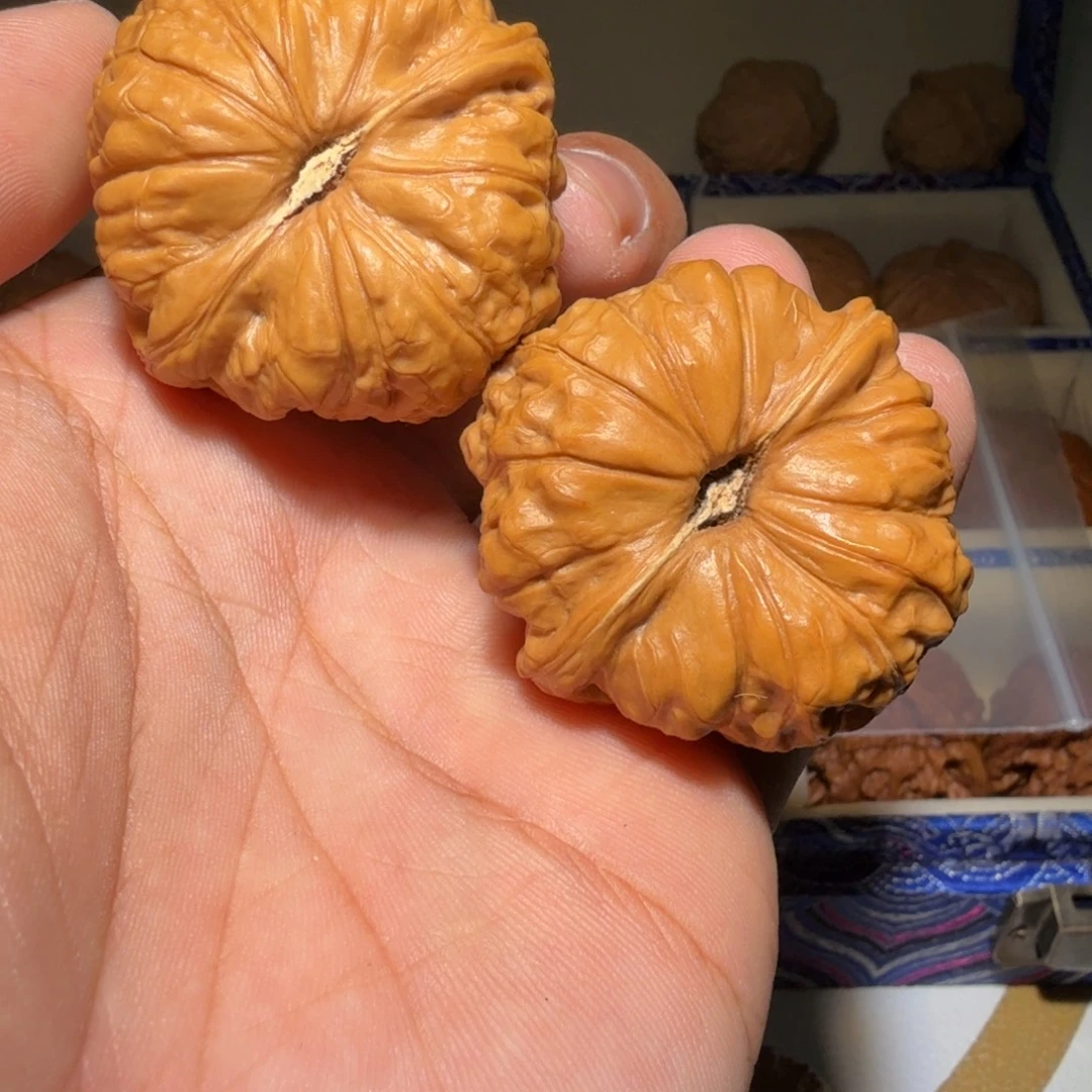 文玩核桃吊坠南瓜