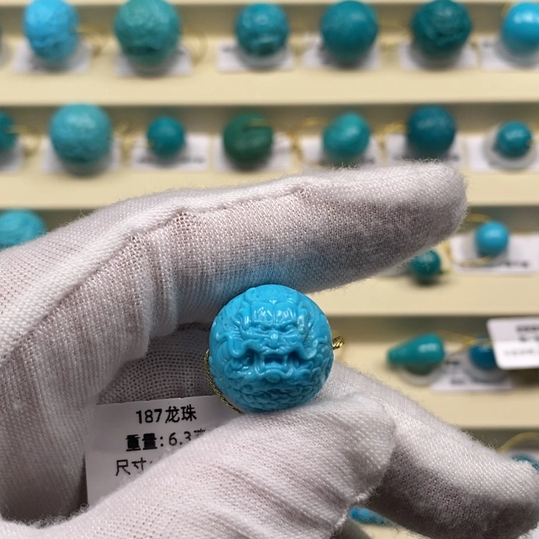 绿松石未镶嵌精品原矿高瓷绿松石
