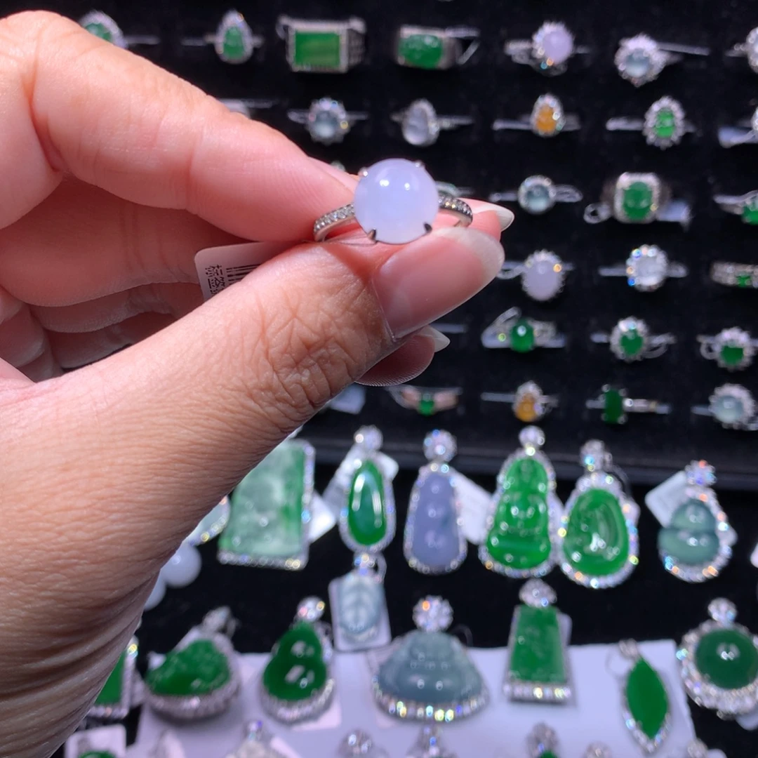 翡翠银S925镶嵌颈饰翡翠