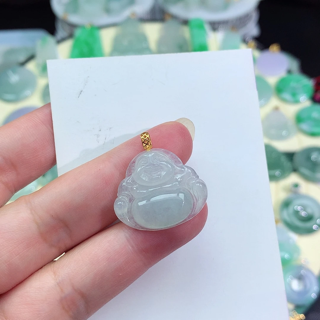 翡翠18K金镶嵌颈饰佛公