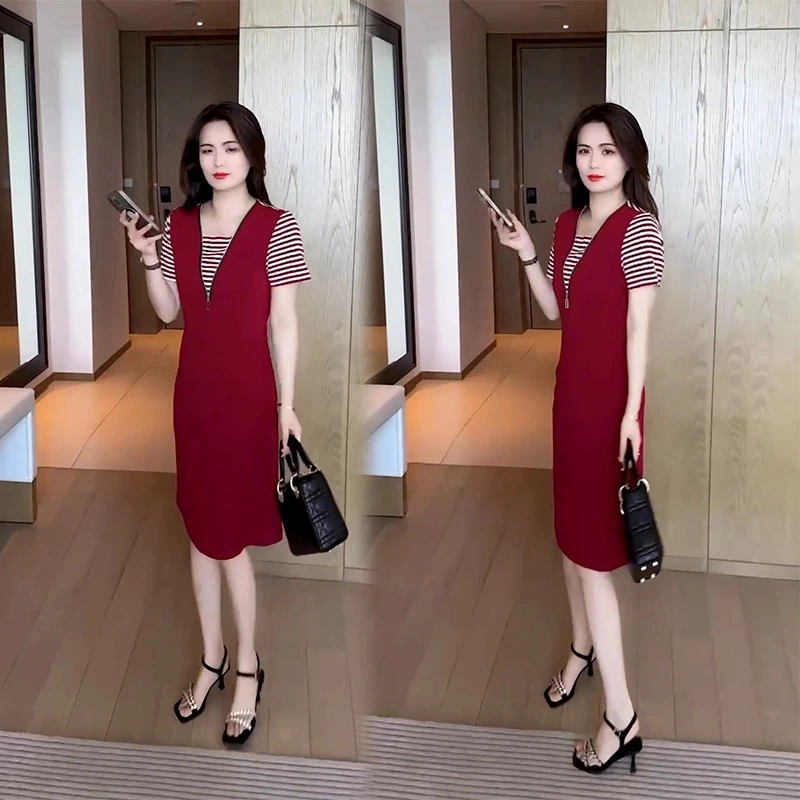 小个子时尚连衣裙女夏季新款洋气减龄背心裙假两件拼接条纹中长裙
