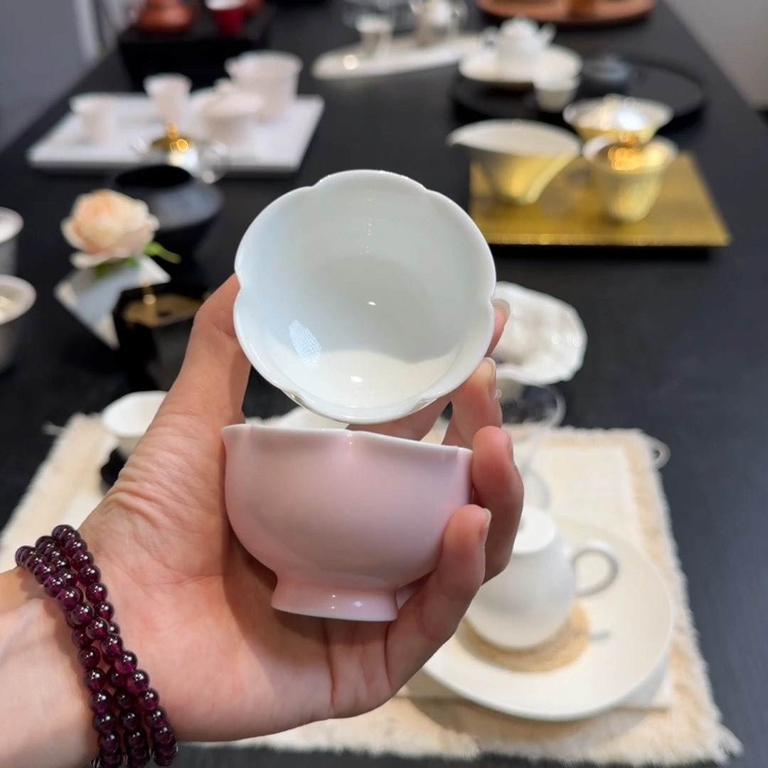 羊脂玉主人杯（颜色备注