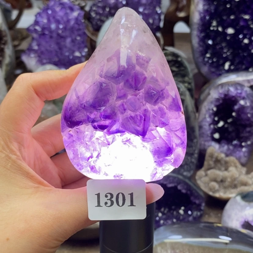 【闪购商品】未镶嵌大型摆件（非配饰）紫晶