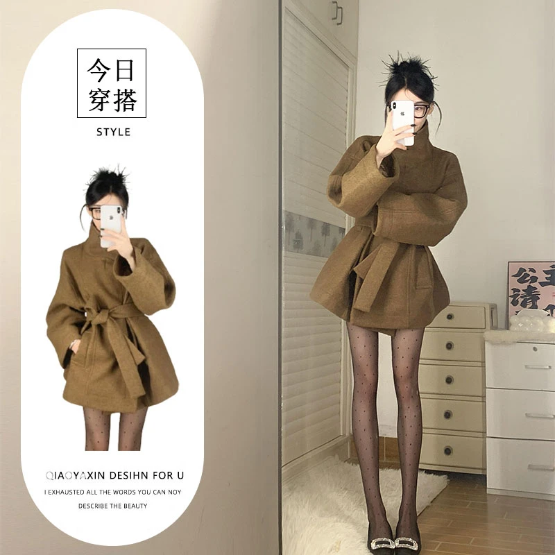 美拉德秋季新款穿搭韩系小个子短款收腰毛呢外套复古时尚气质大衣