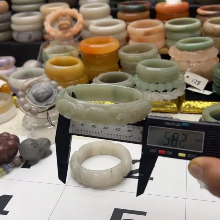 石英岩玉合金手镯