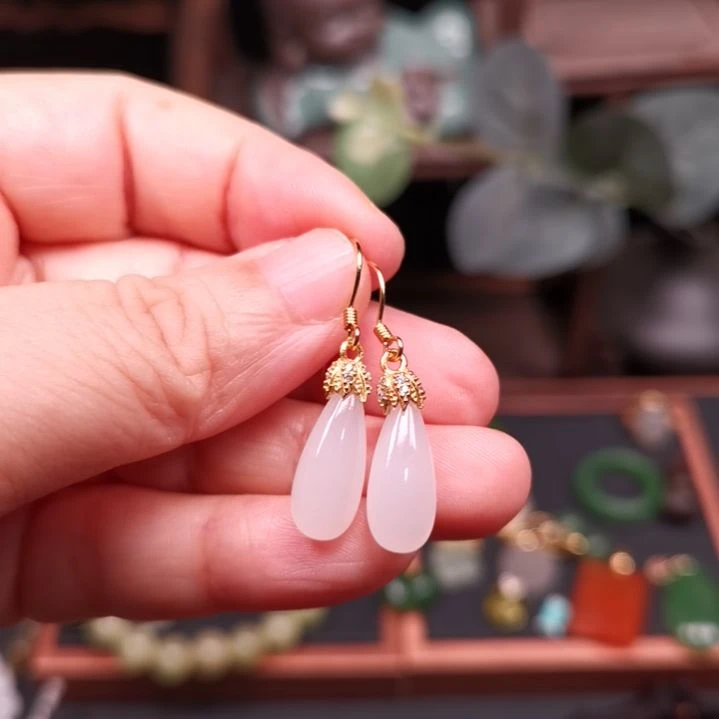 菀***菀银S925镶嵌和田玉耳饰