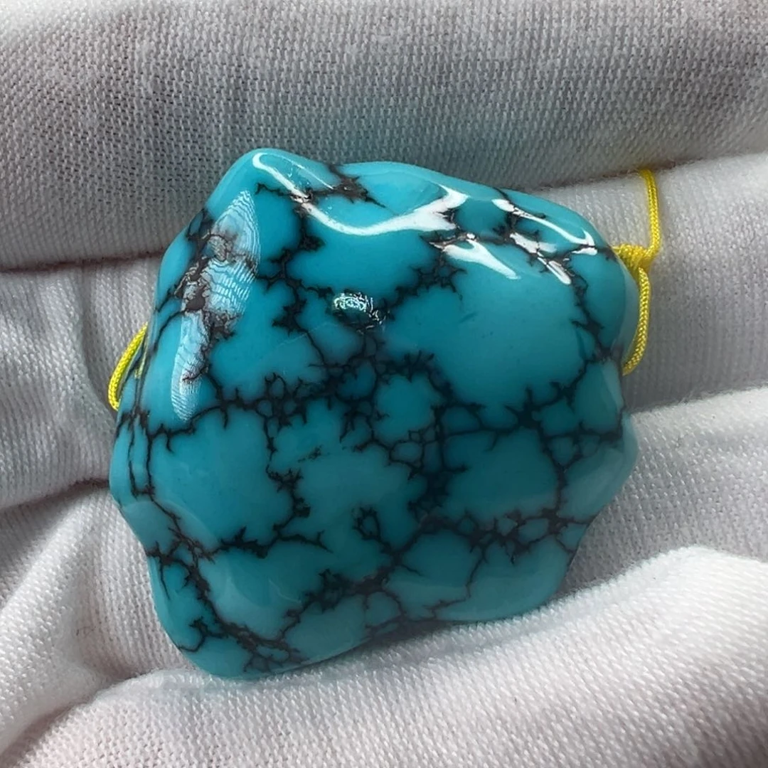 未镶嵌绿松石随形30mm