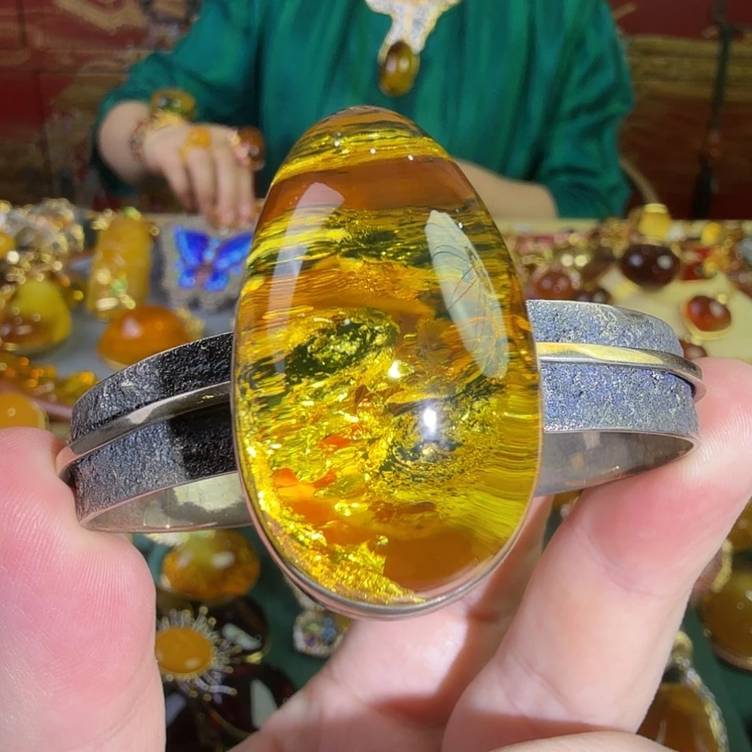 琥珀未镶嵌手镯首饰