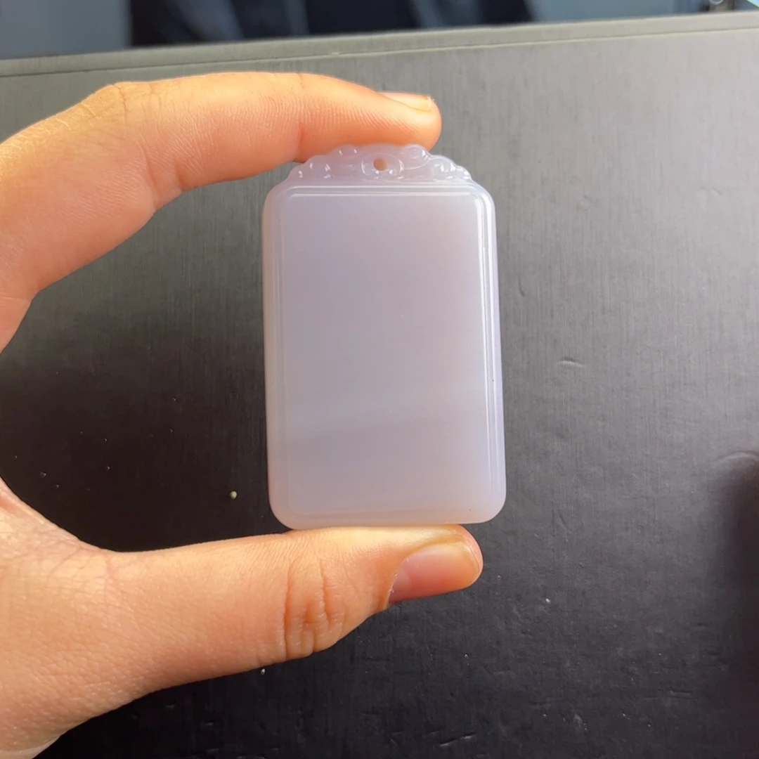 石英质玉木化挂件未镶嵌月**?