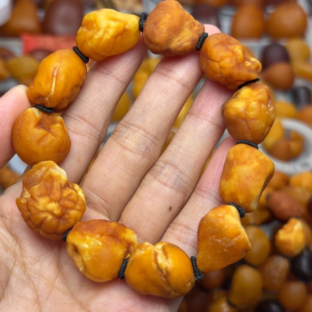 未镶嵌琥珀裸石天然蜜蜡