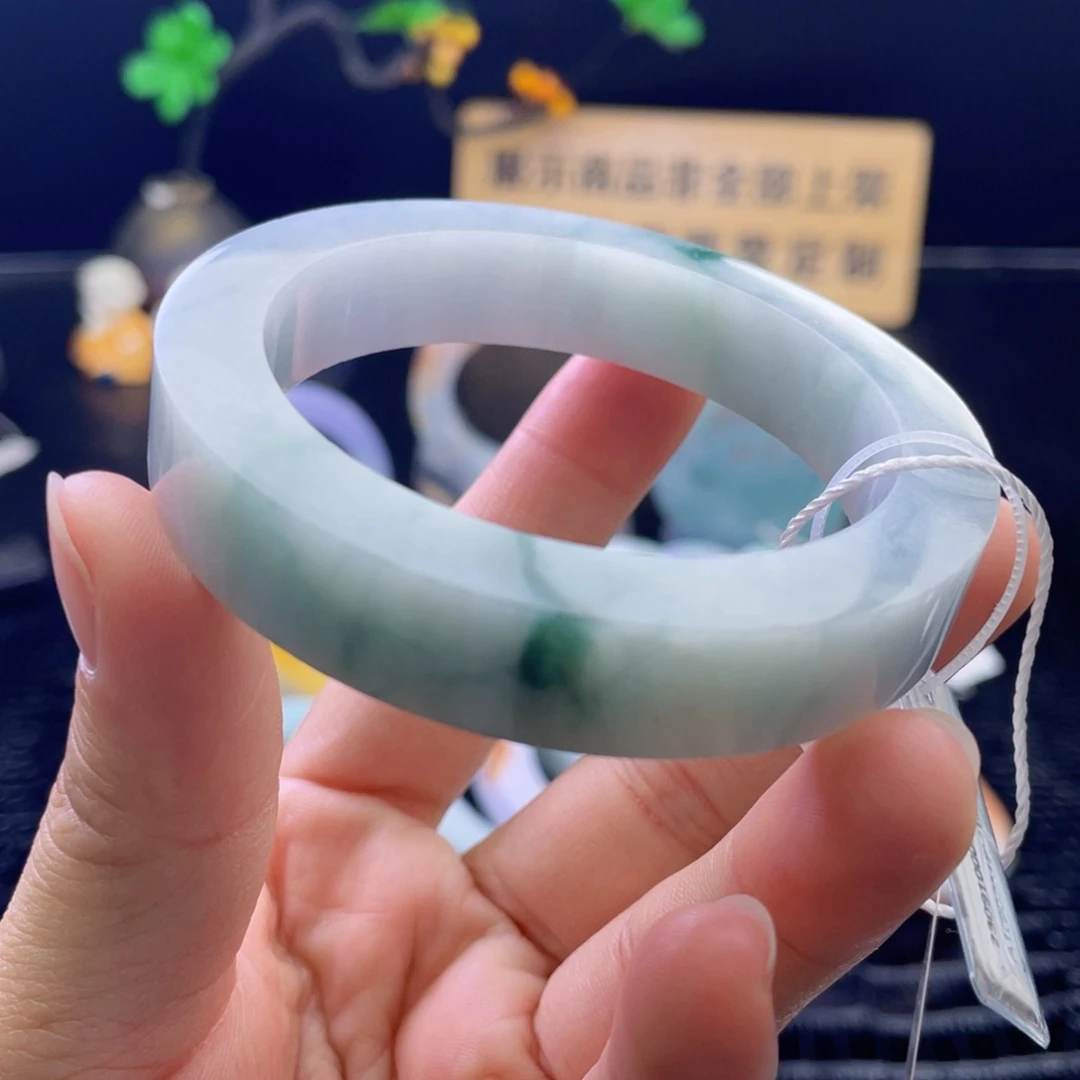 未镶嵌翡翠定制翡翠