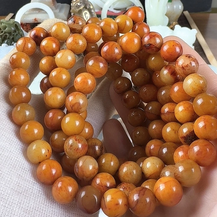 和田玉挂件未镶嵌时**翼