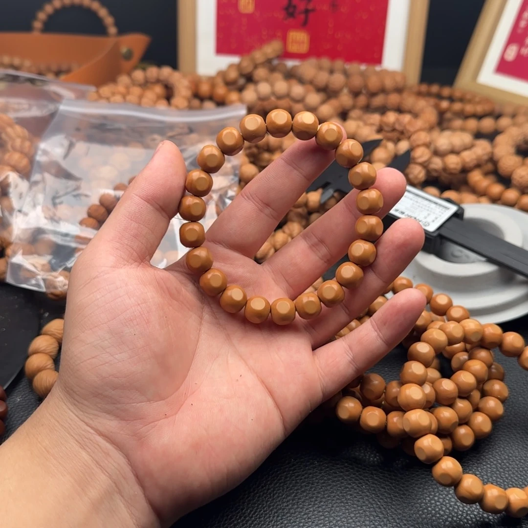 猴头核桃手串无暇小六方9+