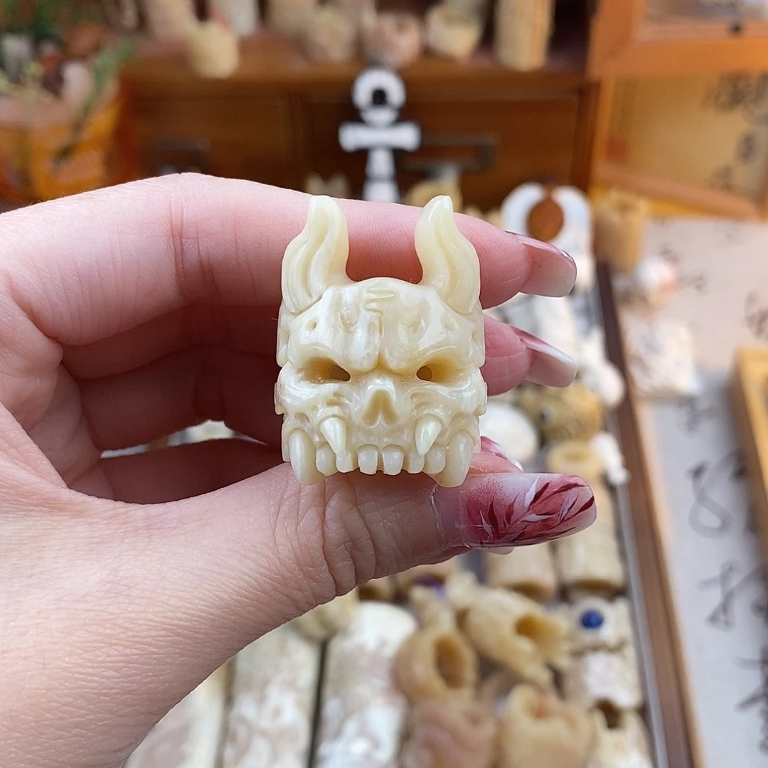 鹿骨把件勇**肾M16马骨雕刻的恶灵跑环16.9