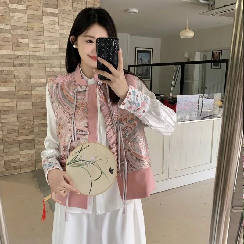 新中式大码马夹背心女提花马甲外套国风盘扣流苏设计感上衣潮7702