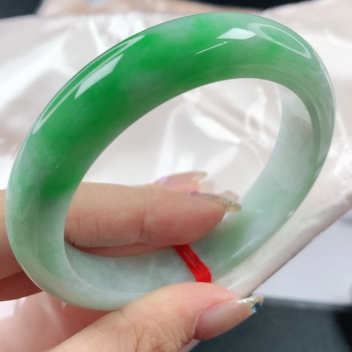 未镶嵌手镯翡翠，776