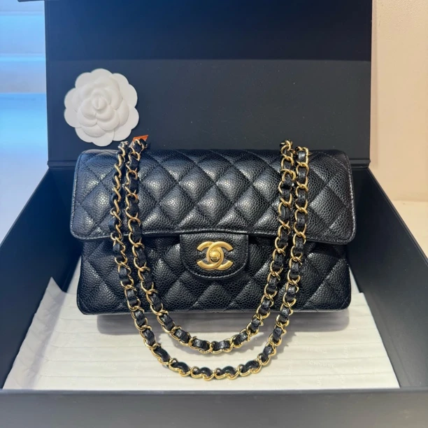 未使用 Chanel/香奈儿 黑金CF小号 经典口盖包 芯片款