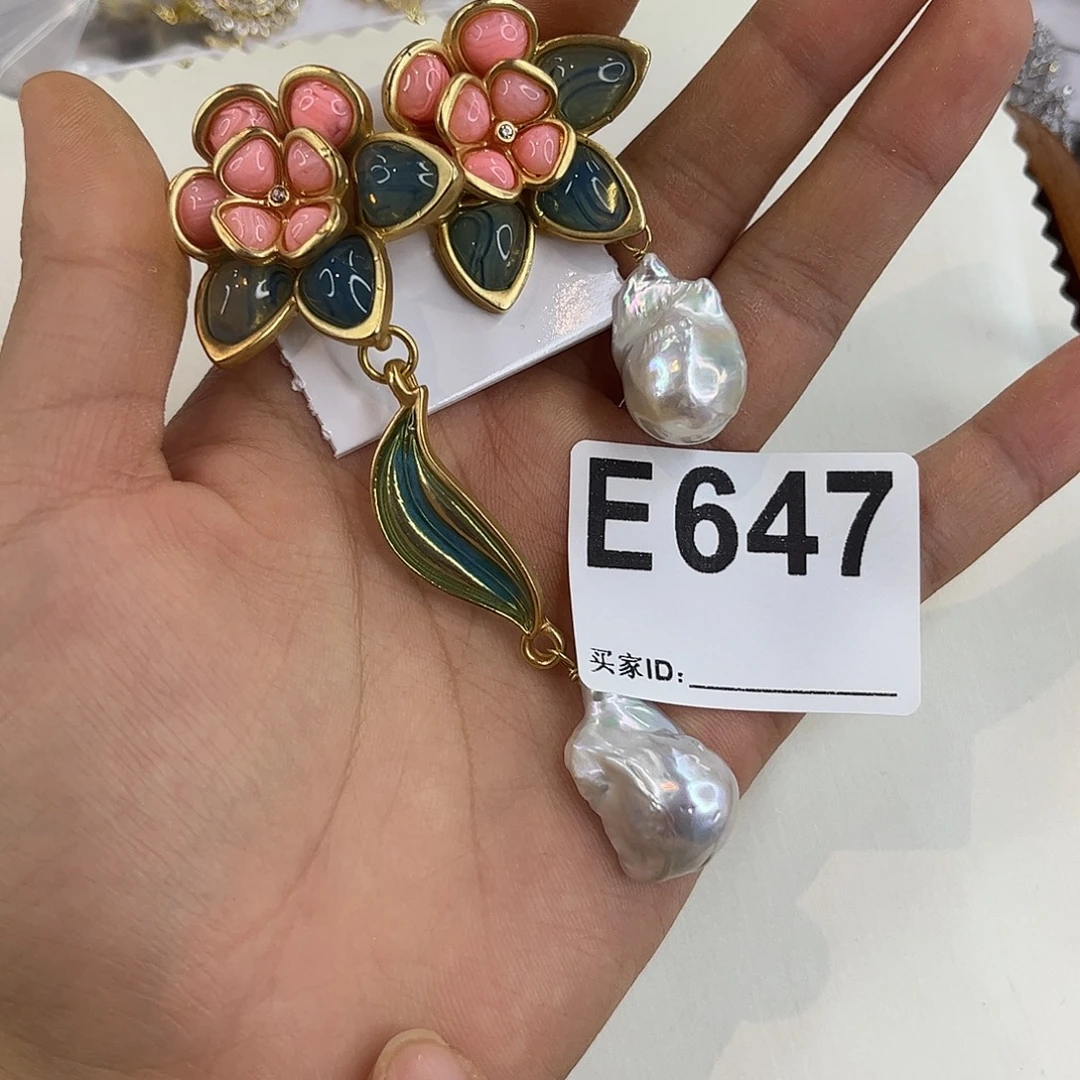 合金耳饰淡水珍珠