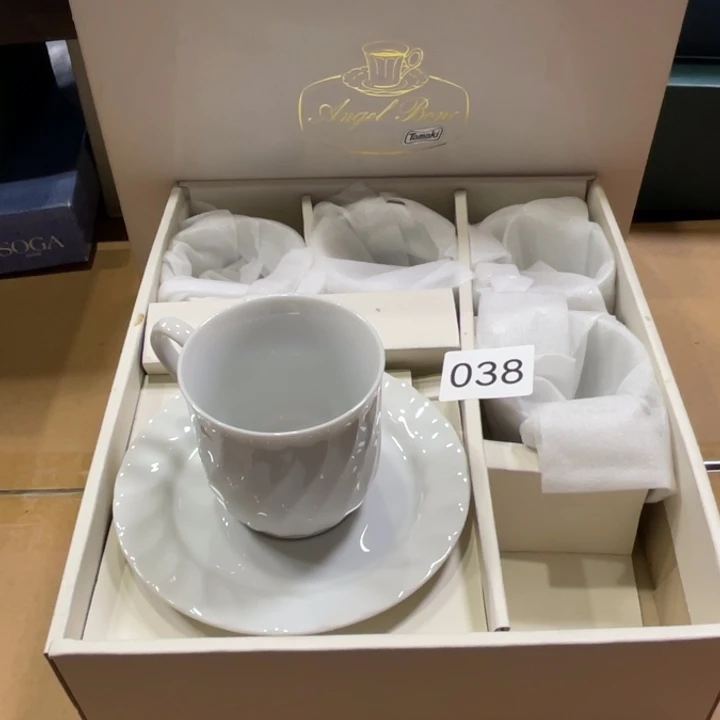 盖碗瓷器制作工艺精湛