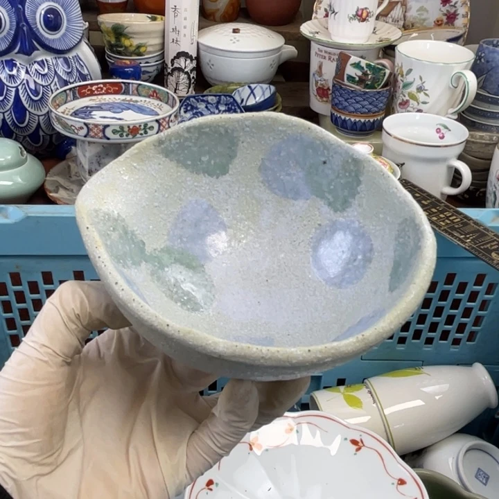 他家瓷器真美…开播了