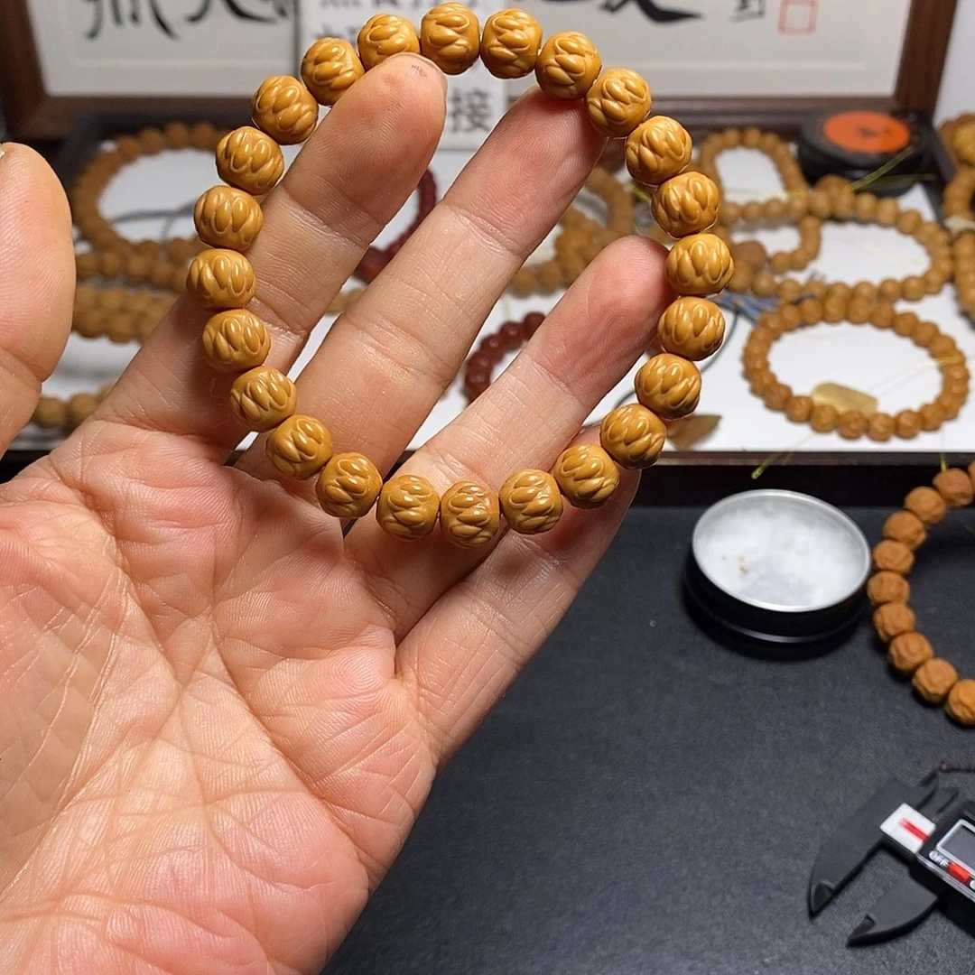 猴头核桃吊坠全品9-10龙抓吞金兽49号