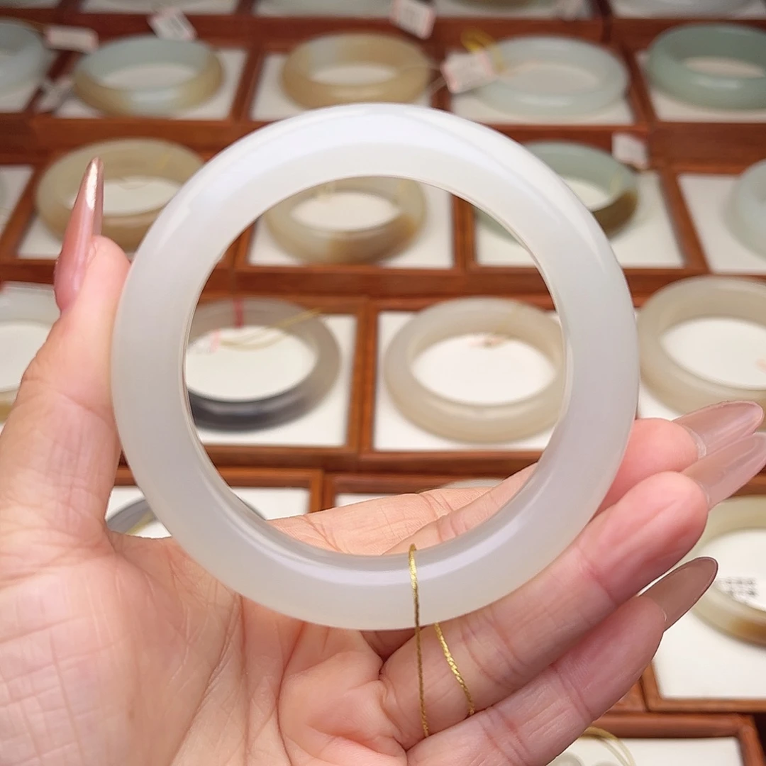 和田玉未镶嵌手镯58.5