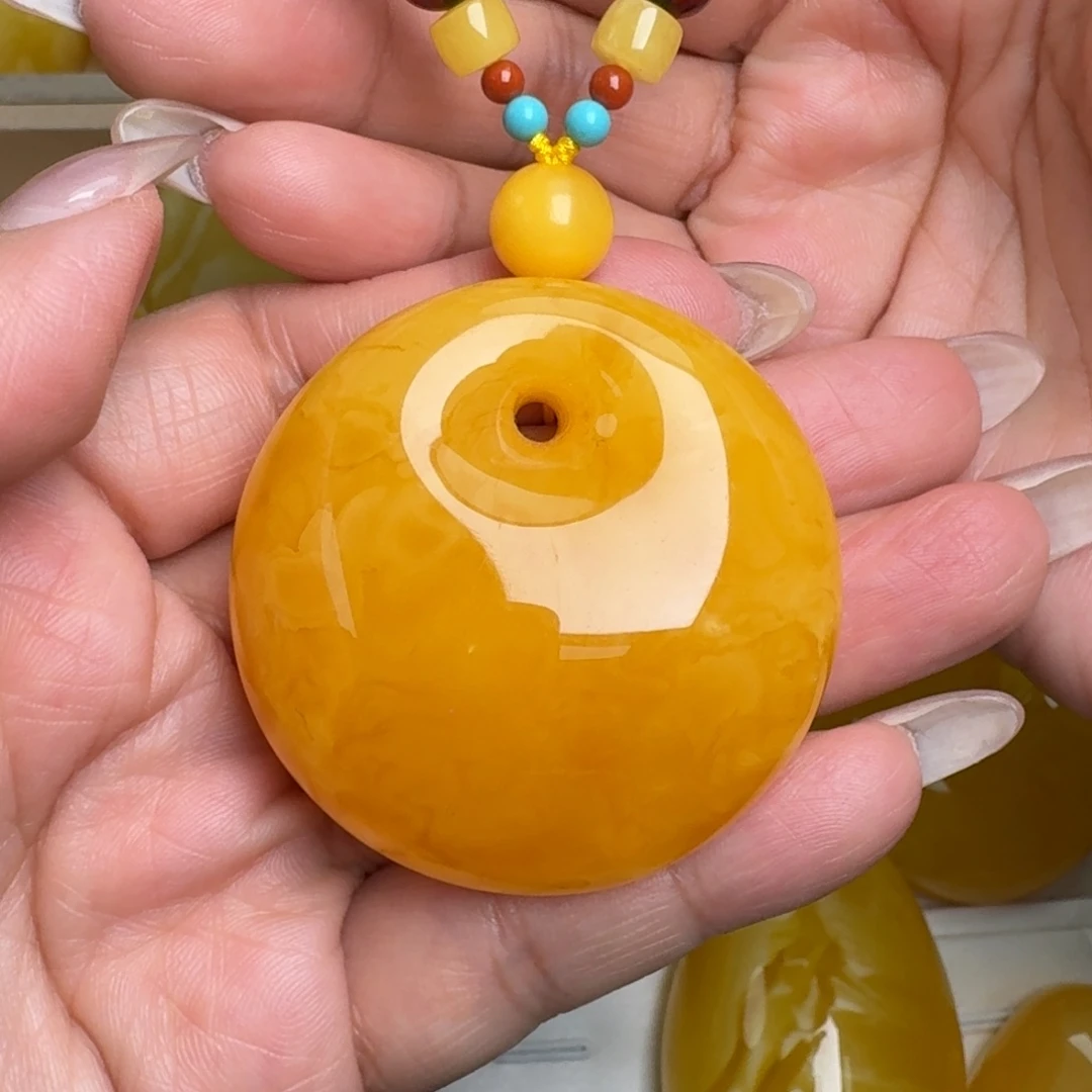 蜜蜡未镶嵌毛衣链无优化无烤色无补胶无覆膜无辐照无煮蜜