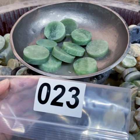 【闪购商品】蛇纹石玉珠宝半成品未镶嵌
