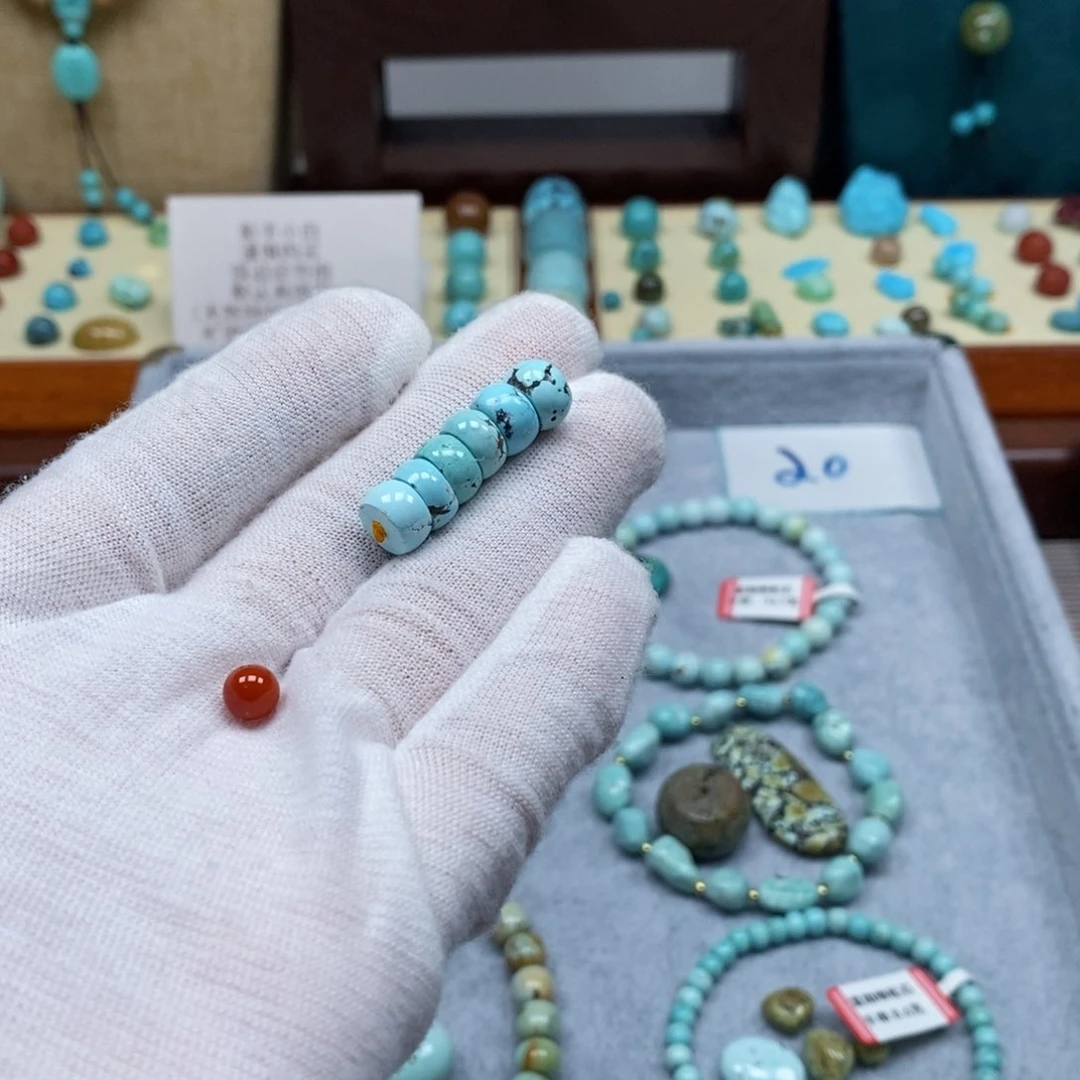 未镶嵌配饰南红玛瑙