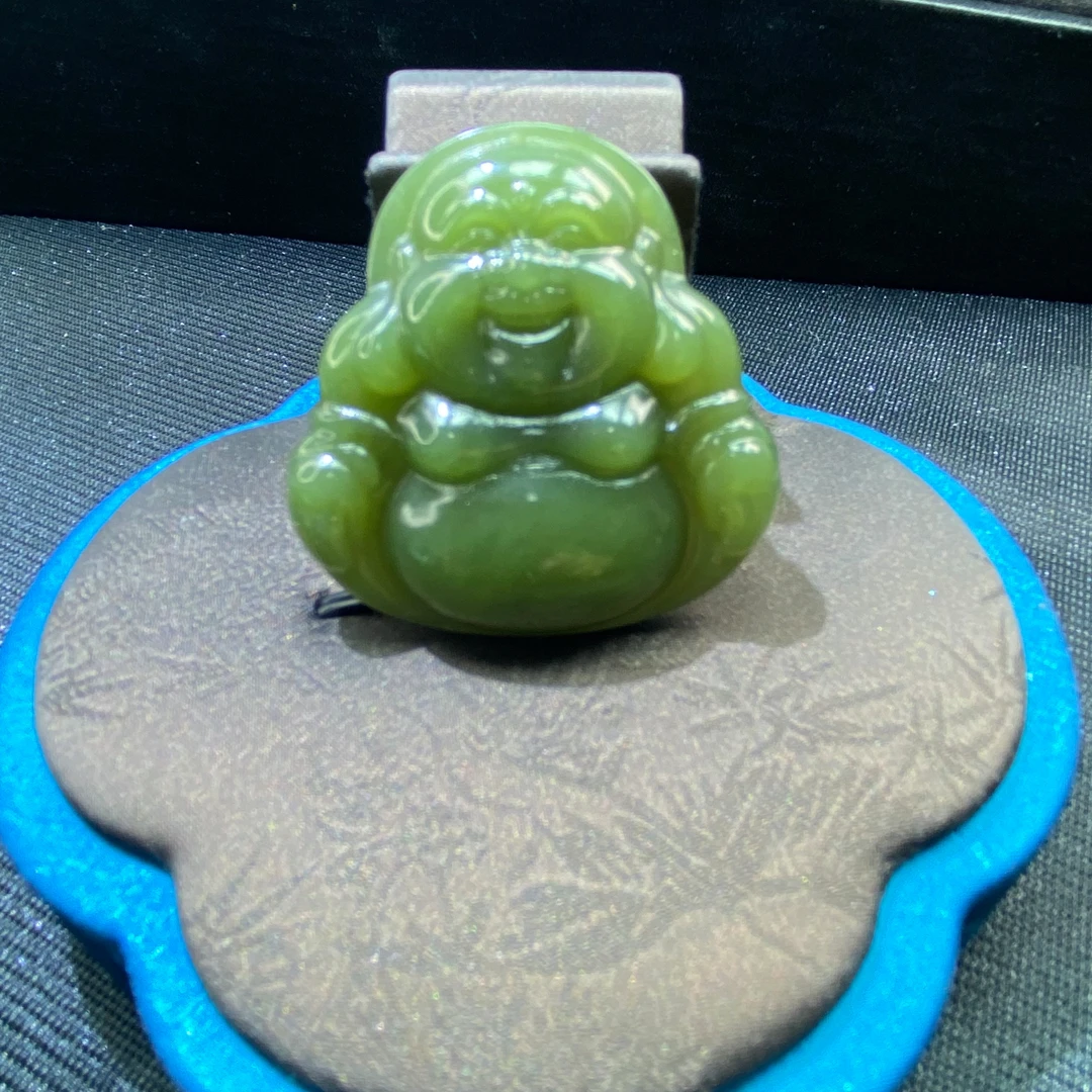 1和田玉晴水佛公/800197保利厦门拍卖