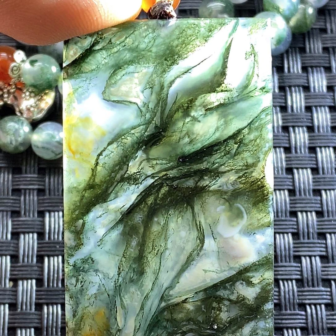 未镶嵌颈饰玛瑙/玉髓潇*