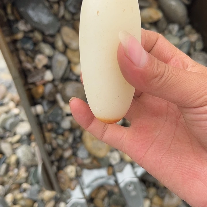未镶嵌和田玉（糖玉）车挂