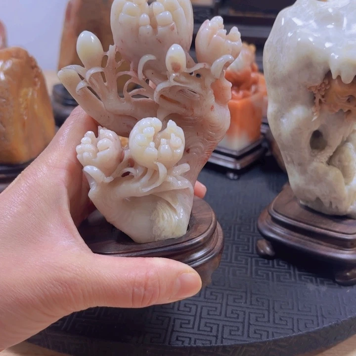 寿山石花开富贵摆件