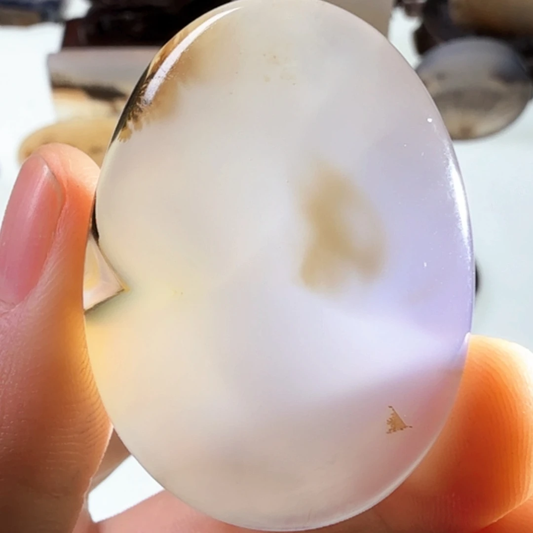 玛瑙/玉髓未镶嵌珠宝半成品